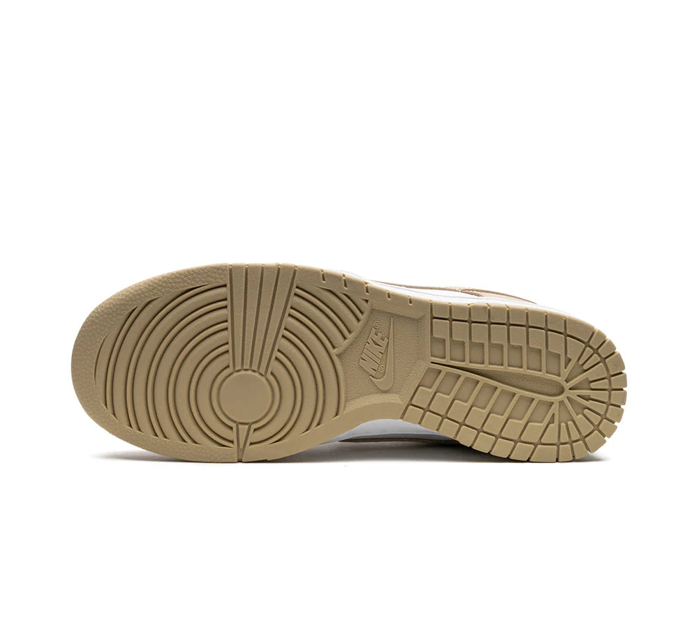 Nike Dunk Low - Equipa Ouro