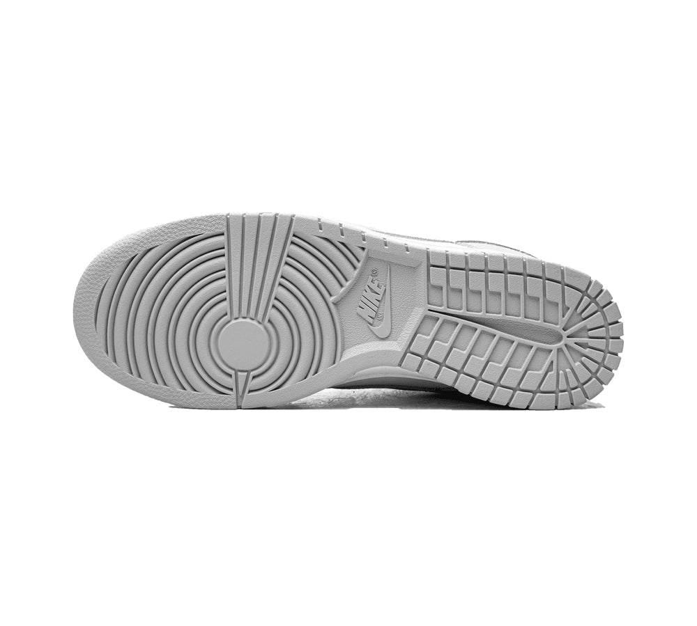 Nike Dunk Low Retro - Cinza